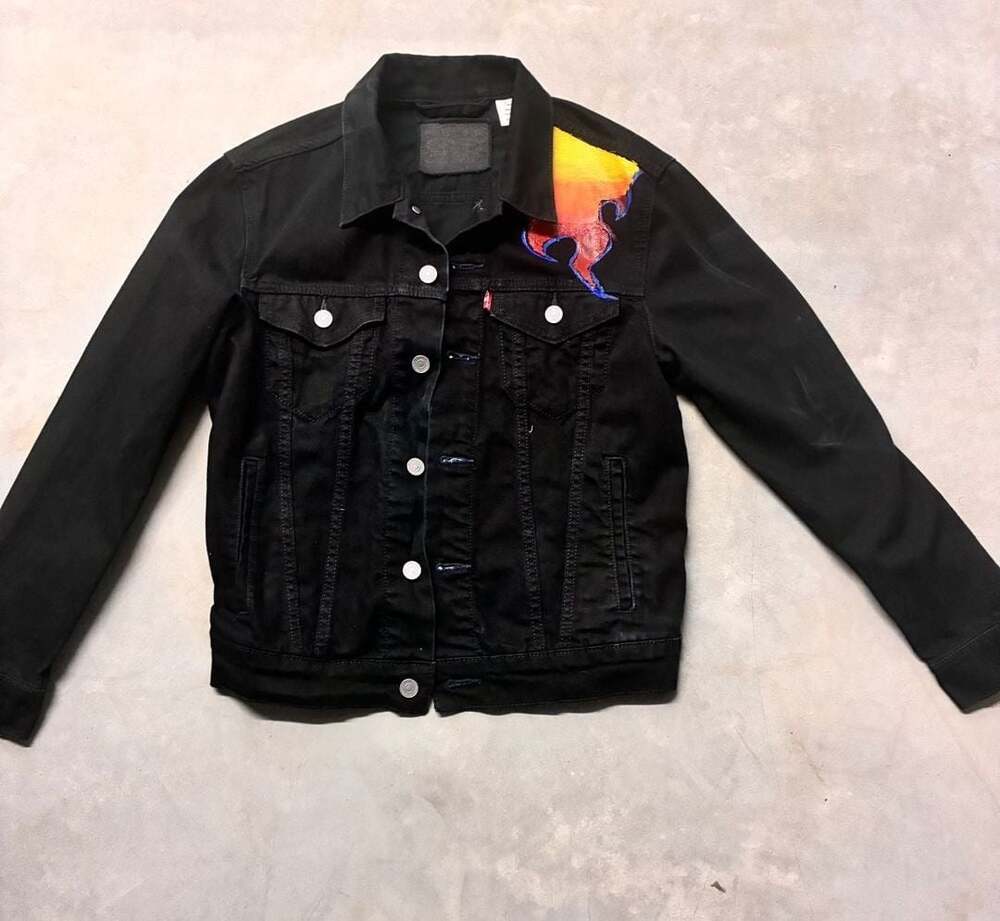 Levi's Black Denim Trucker Jacket with Fire Graphic S